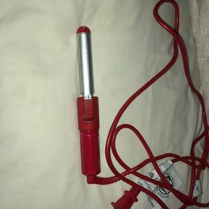 Mini curling iron